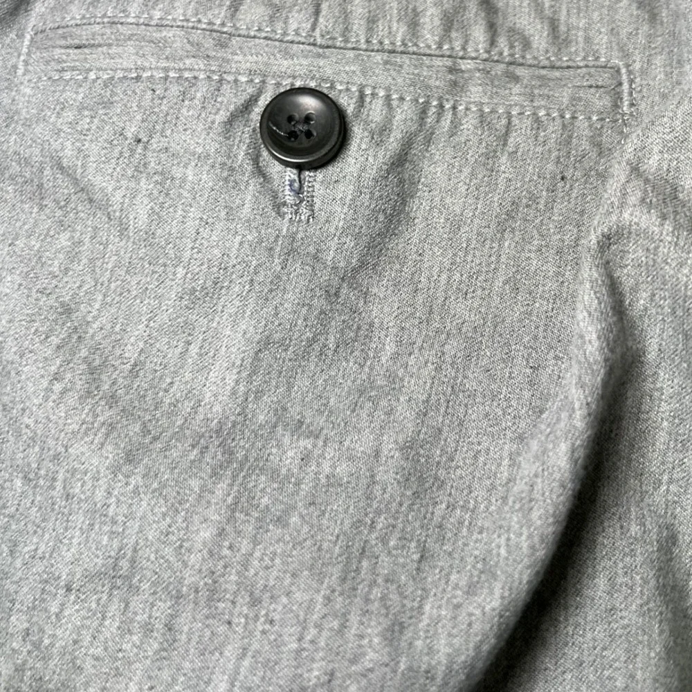 Banana Republic Mens Size 28x32 Kentfield Chino Pants Slim Fit Heather Gray Work